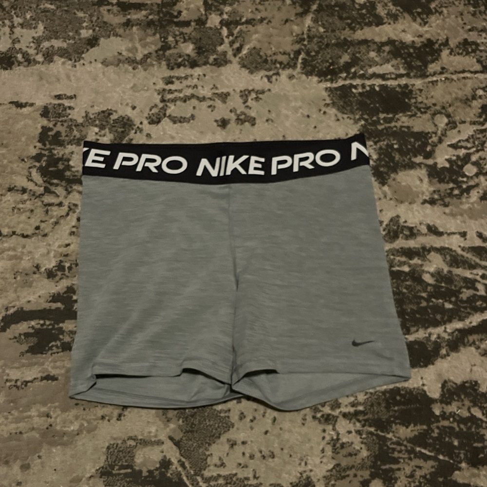 Nike Pro Dri-FIT Heather Gray Shorts
